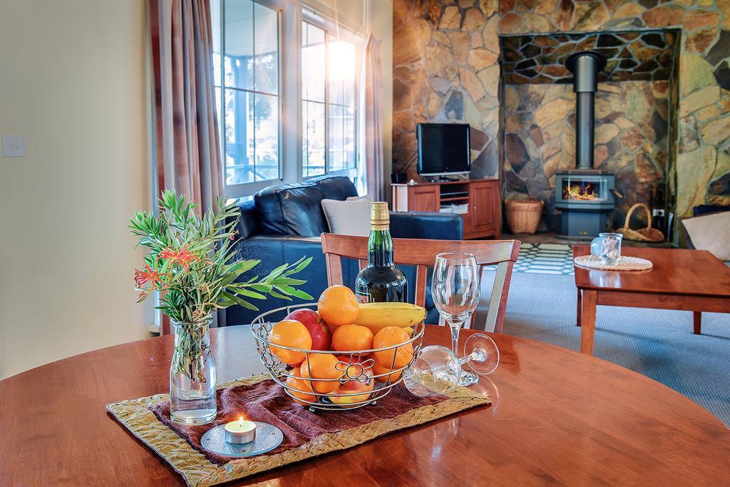 Waverley House Cottages Lakes Entrance Εξωτερικό φωτογραφία